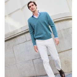 Caspian Lambswool V-Neck Sweater