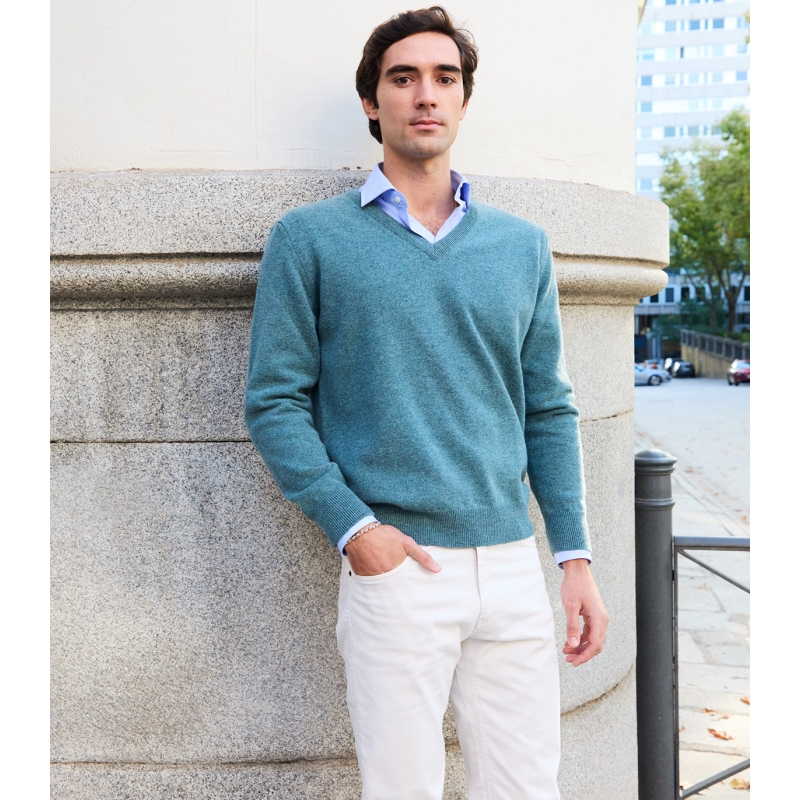 Caspian Lambswool V-Neck Sweater