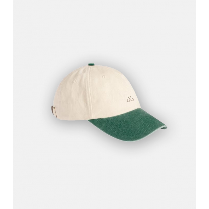 gorra hook beige y burdeos con anzuelos bordados